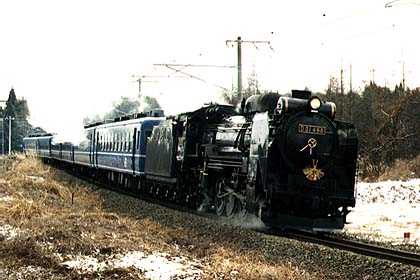 b11sl10.jpg (30459 oCg)